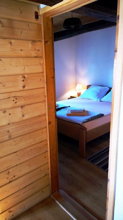 Rustic Home Mia Duga Resa Pokój zdjęcie